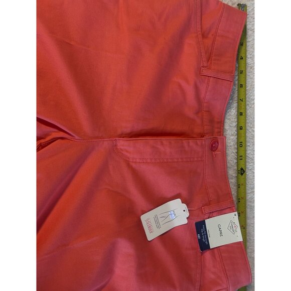St Johns Bay Womens Eastern Coral Mid Rise Capri Pants Slendering Size 18 New - Picture 8 of 11